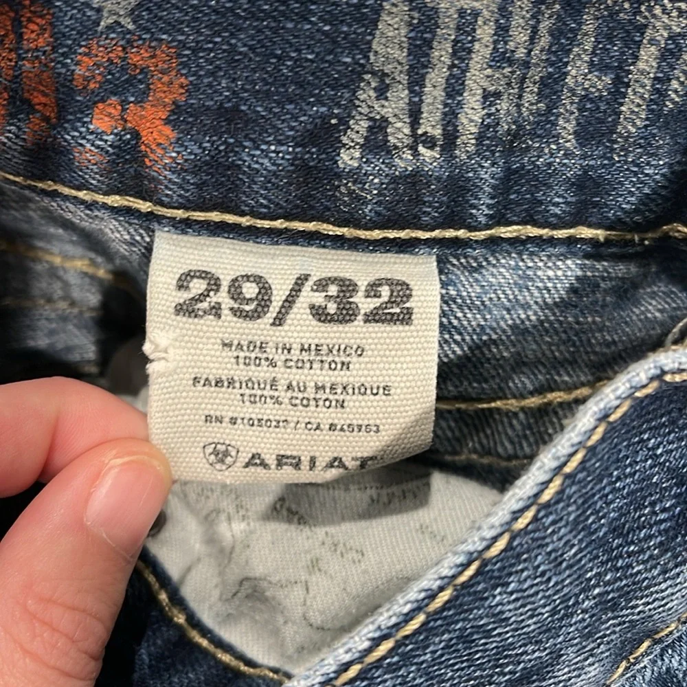 Men’s Ariat jeans - Picture 3 of 3